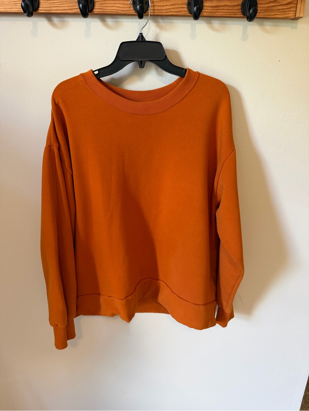 🧡 Athleta Burnt Orange Crewneck Sweatshirt | Size L | EUC 🧡
